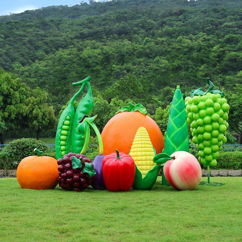 Fruit and vegetable ornaments  - Gardening Tools Revit 评论和价格